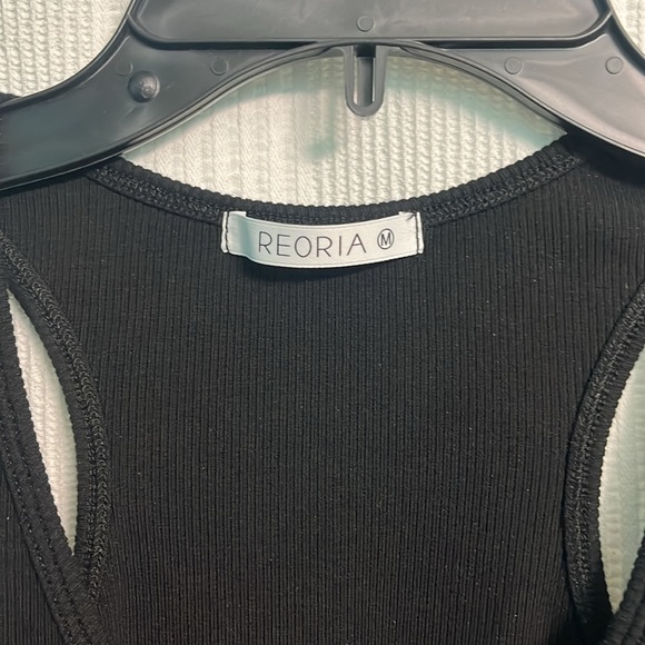 REORIA Scoop Neck Racerback Button Down Bodysuit - Picture 5 of 7